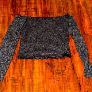 Hollister Cropped Off-shoulder